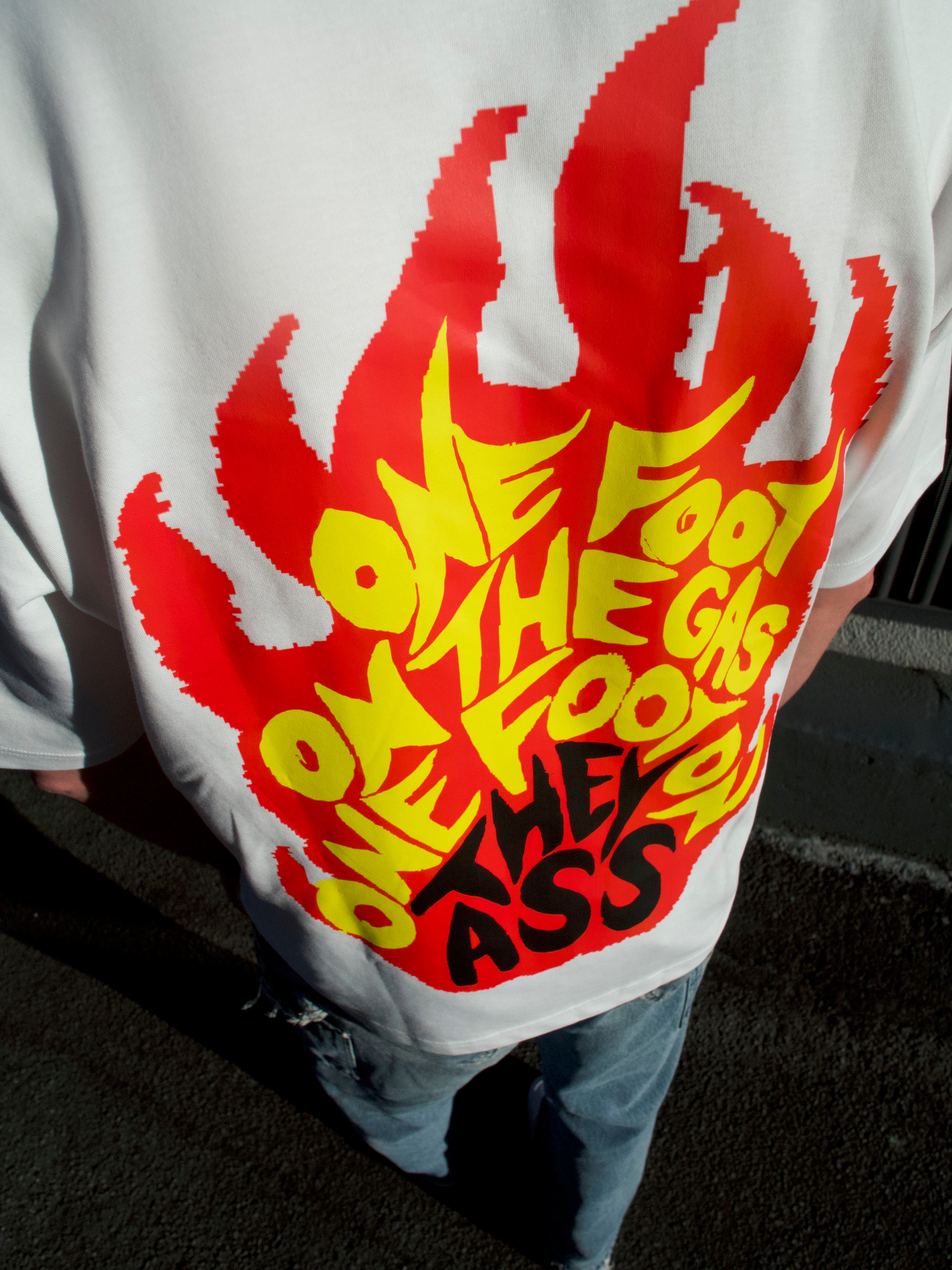 **PRE-ORDER | DEAD DIRT - FIRE STARTER TEE