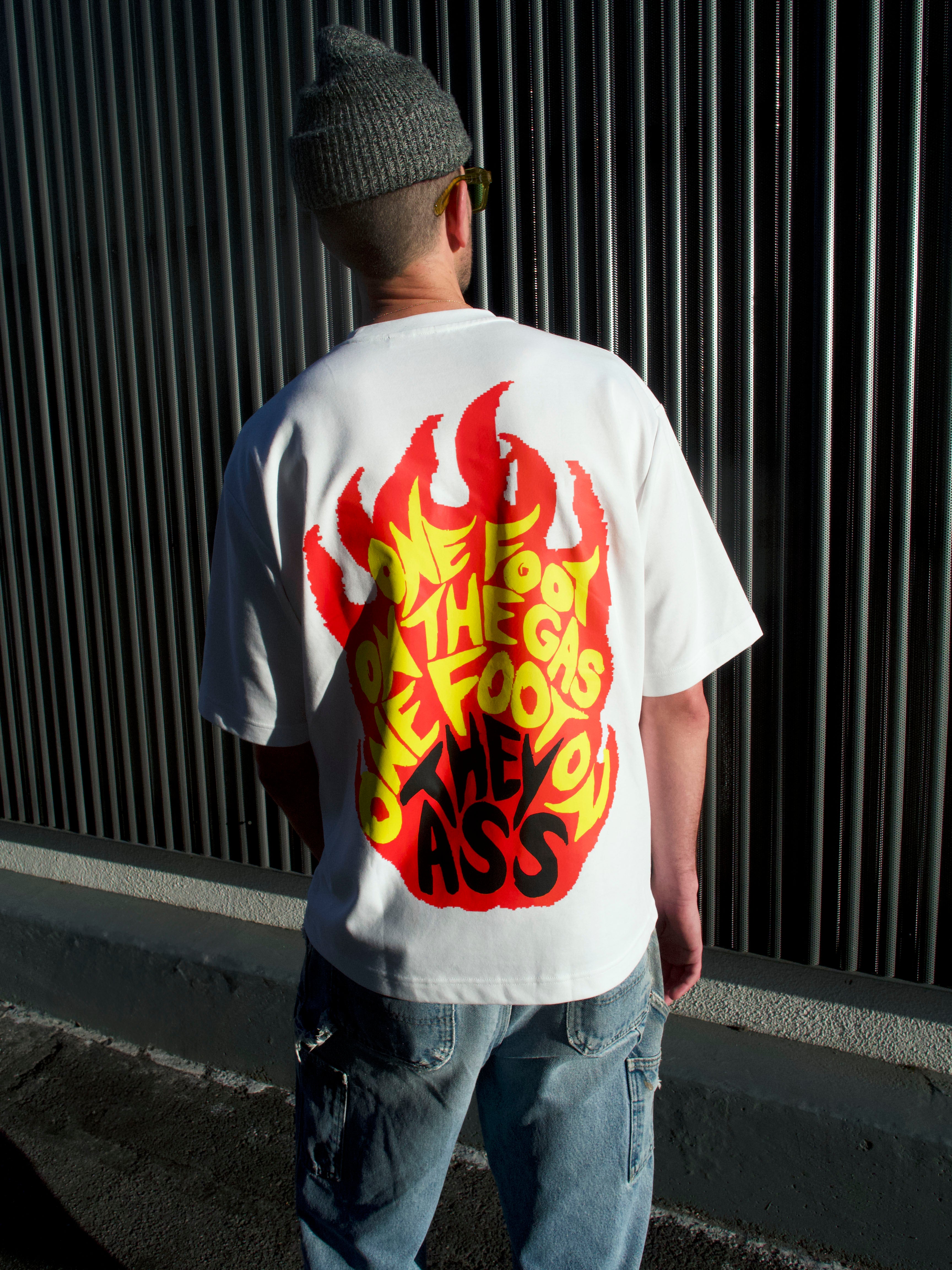 **PRE-ORDER | DEAD DIRT - FIRE STARTER TEE